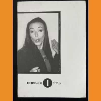 Sarah HB Radio 1 photocard - 2000s