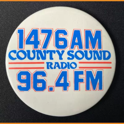 County Sound Radio badge, 1990s