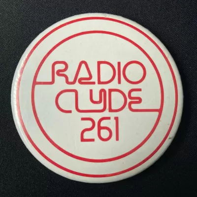 Radio Clyde 261 badge, 1980s